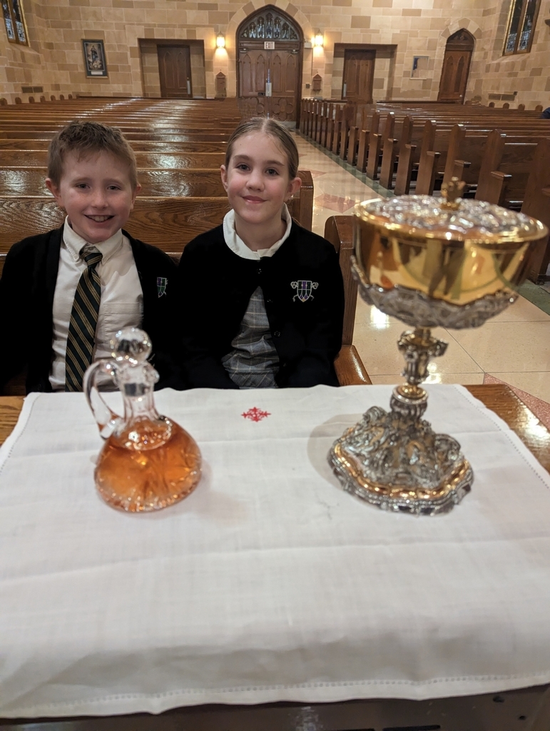 4️⃣th grade led us through mass beautifully today. 🙏 Father Tim told us about his own journeys in Israel to the ruins of St. Peter's house and the miracles that had happened there. 🔑⛪
#southjerseycatholicschools